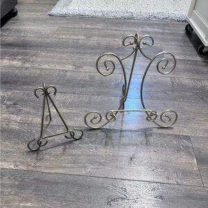 Set‎ of 2 Brass Colored/ Gold Tone Easels